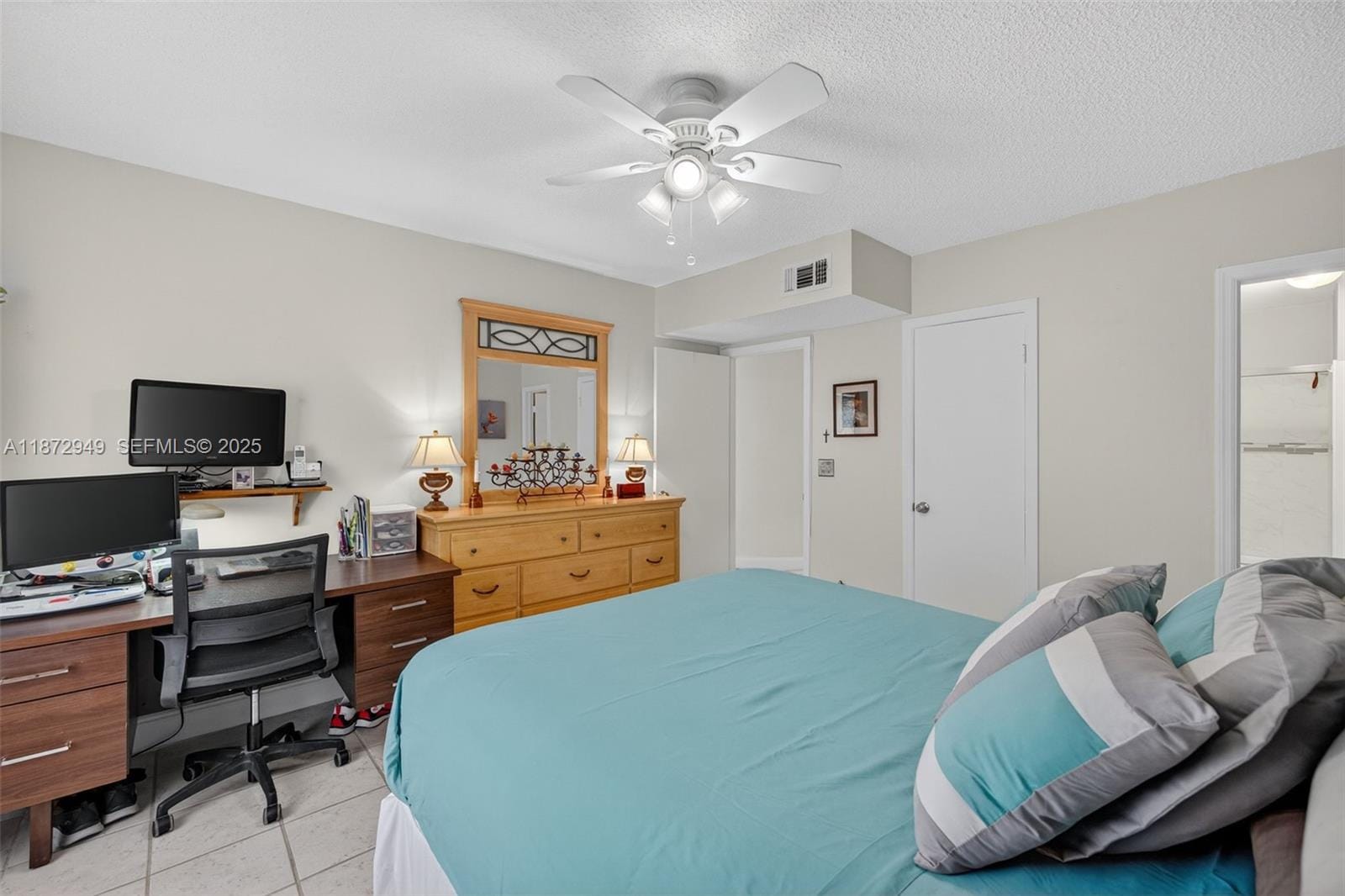 2261 NE 67th Street 1806, Fort Lauderdale, FL 33308 photo 17