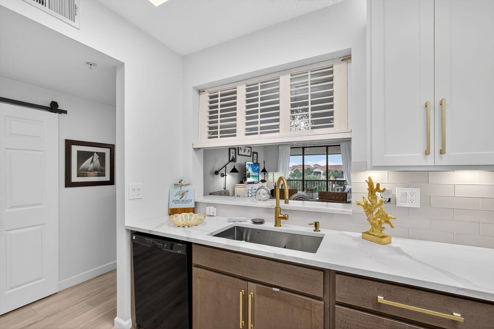 200 Uno Lago Drive 402 — photo 12