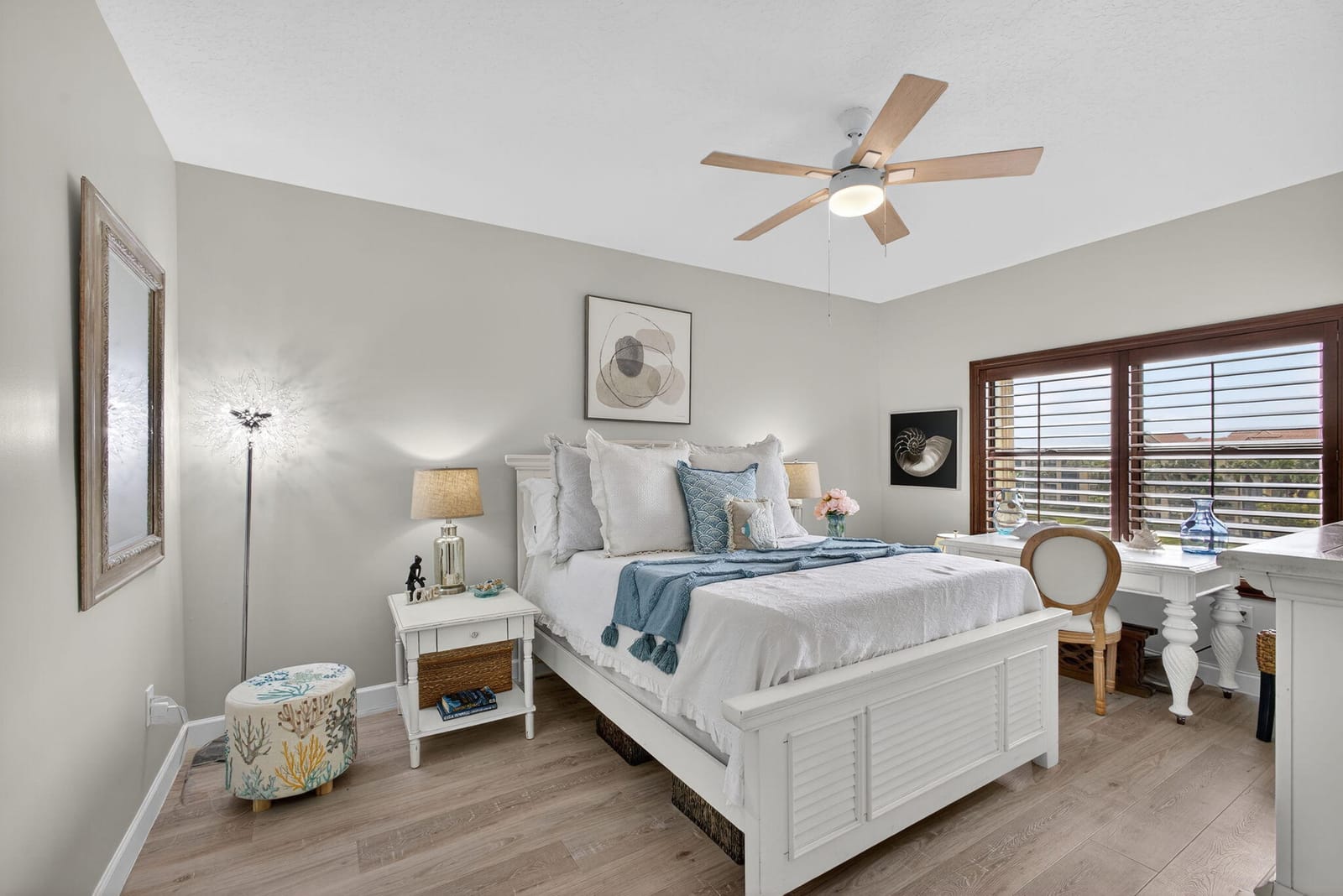 200 Uno Lago Drive 402, Juno Beach, FL 33408 photo 23