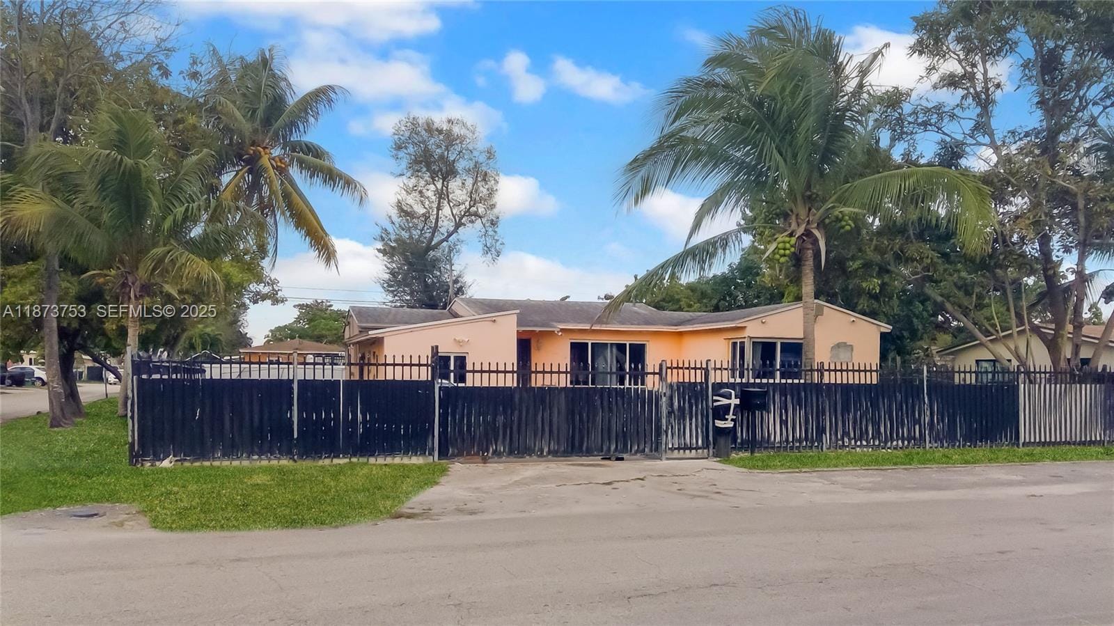 2995 NW 88th Street — photo 2