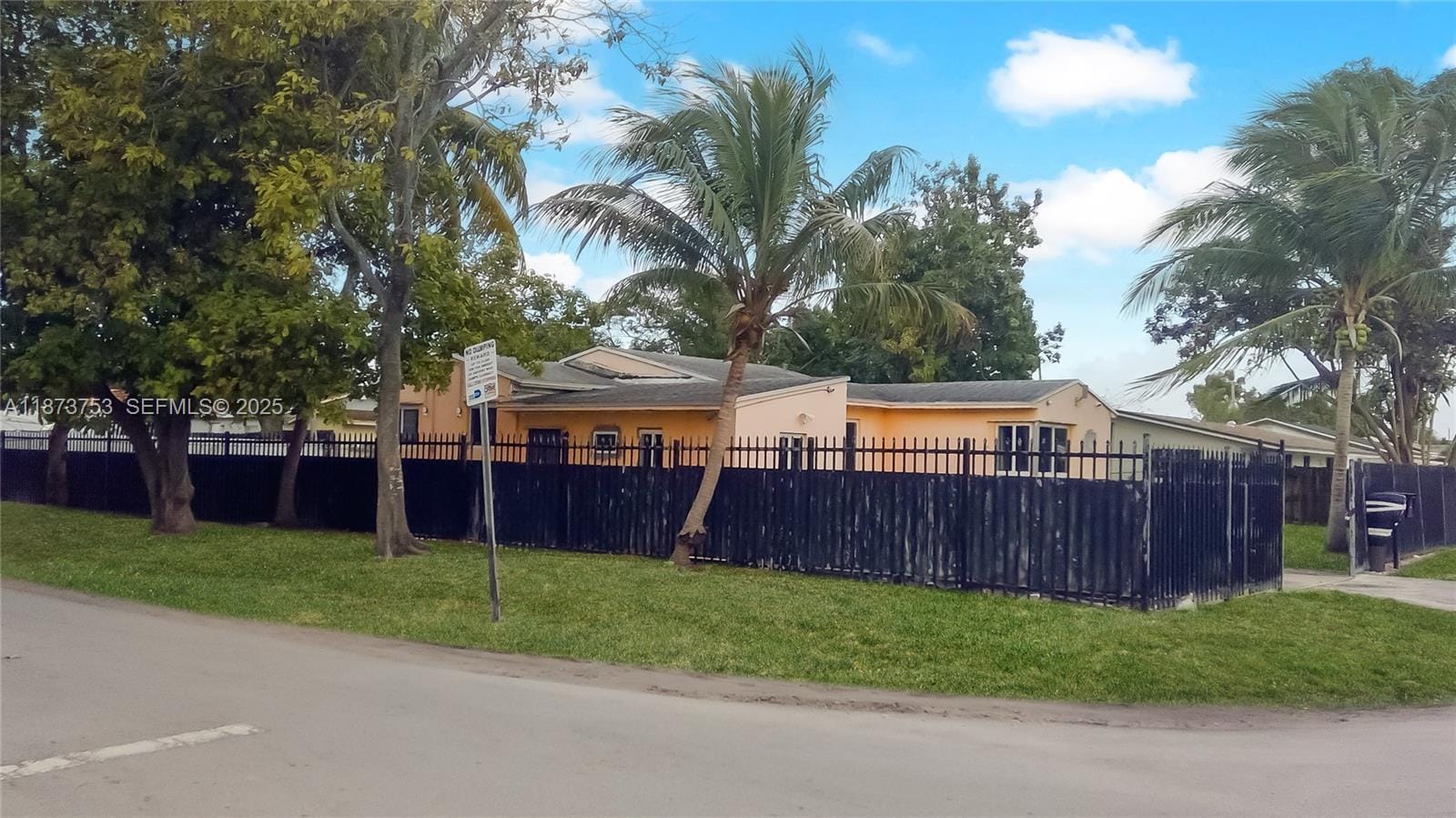2995 NW 88th Street, Miami, FL 33147 photo 17