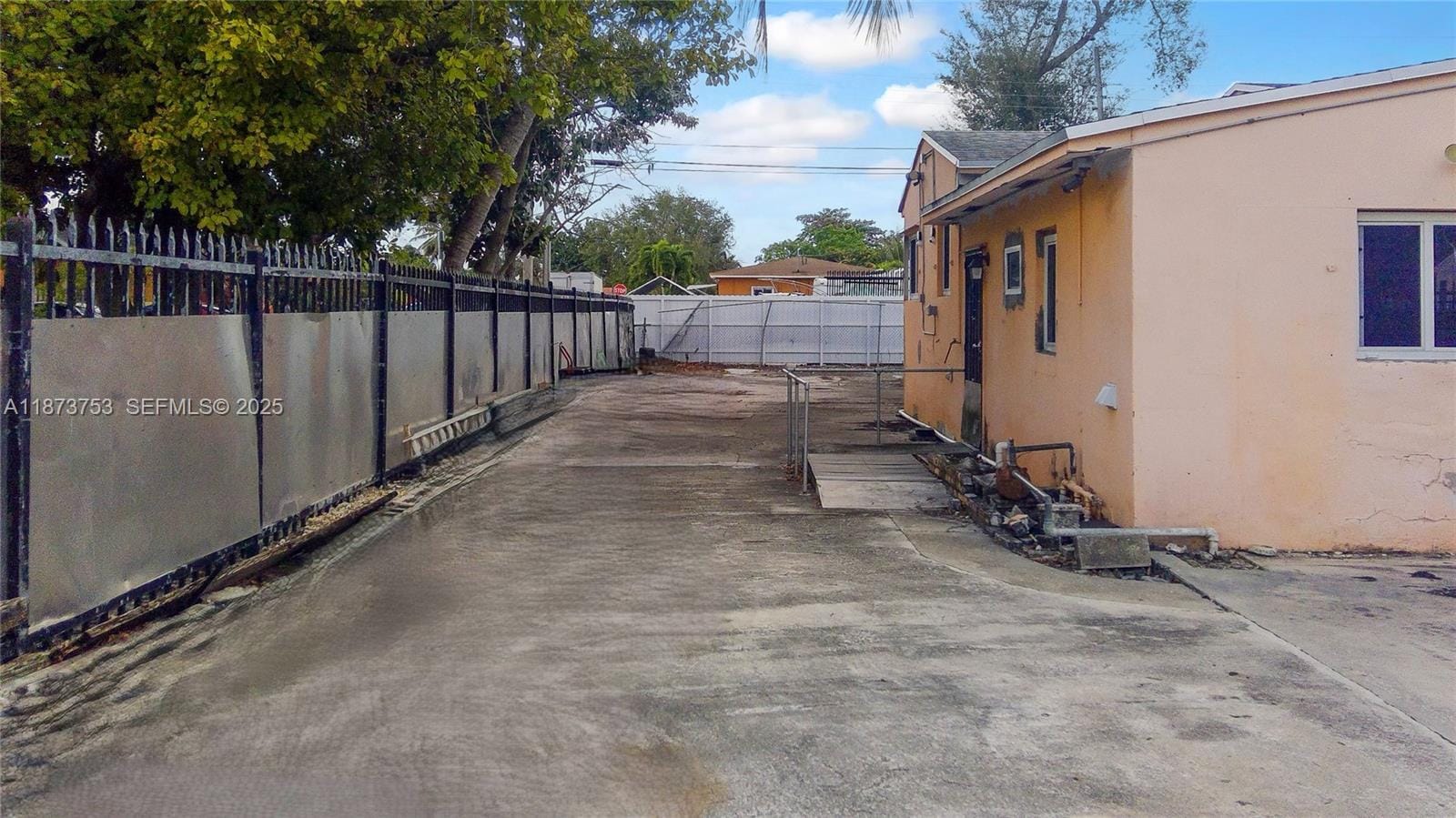 2995 NW 88th Street, Miami, FL 33147 photo 19