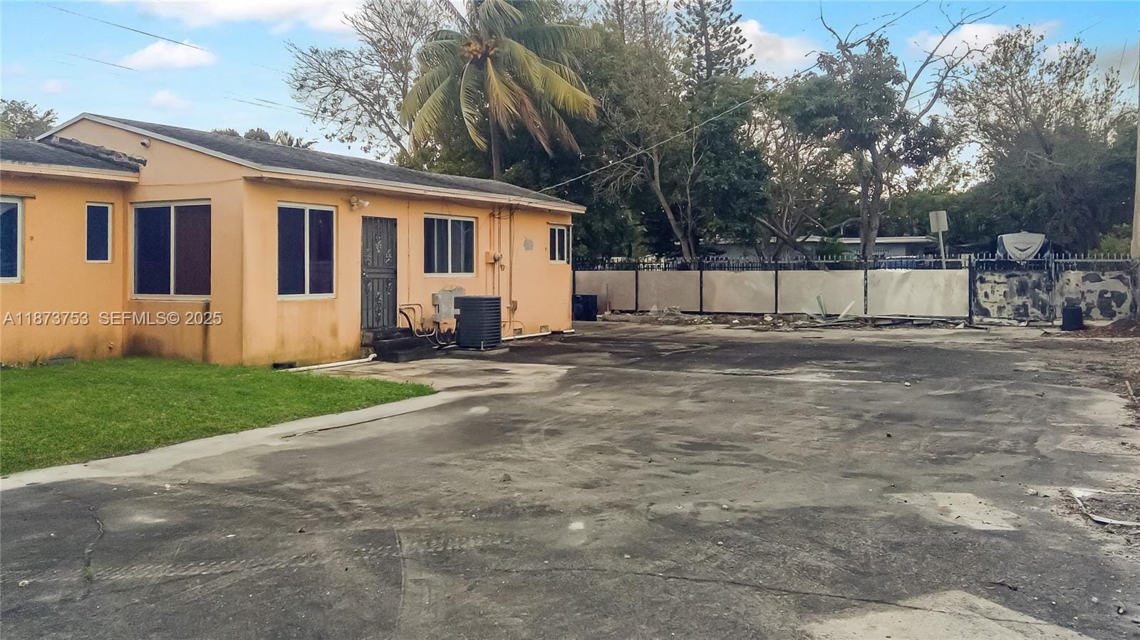 2995 NW 88th Street, Miami, FL 33147 photo 20