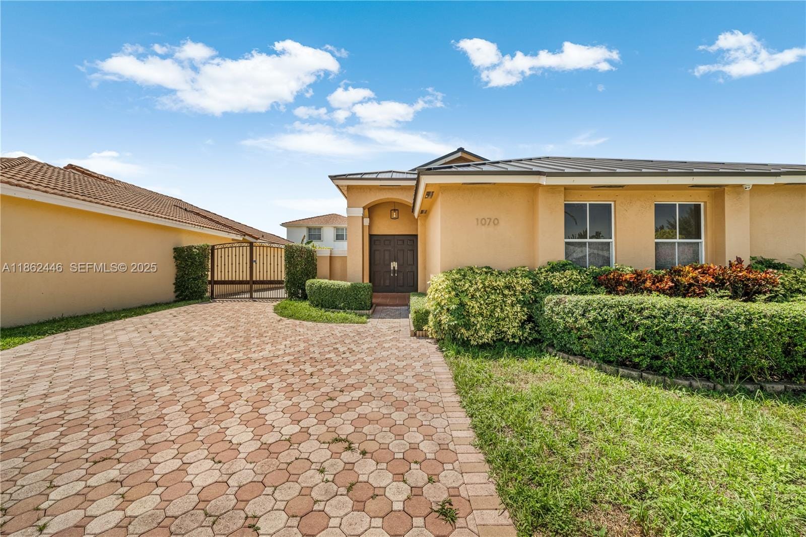 1070 NW 129th Place, Miami, FL 33182 photo 4