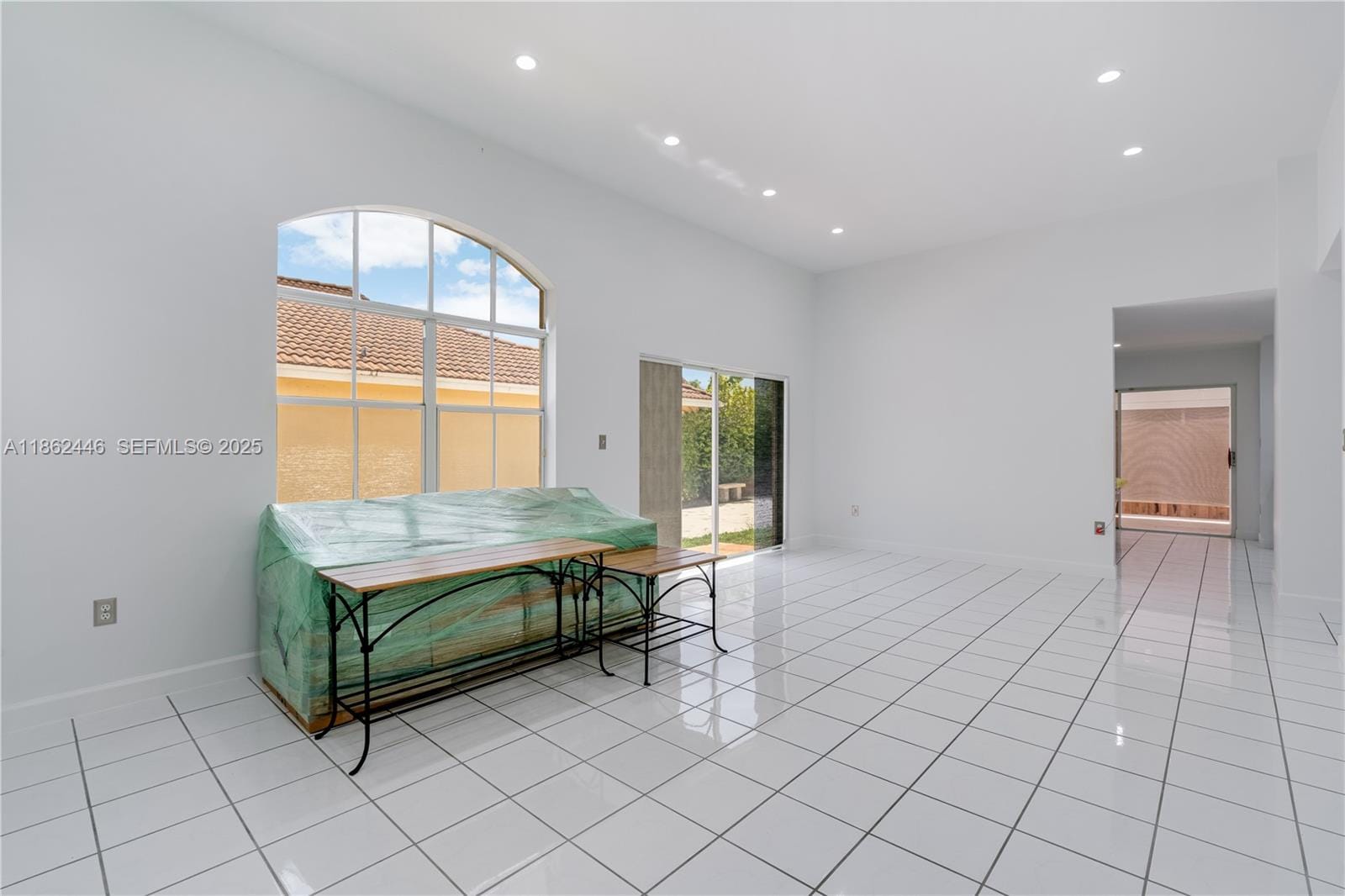 1070 NW 129th Place, Miami, FL 33182 photo 6