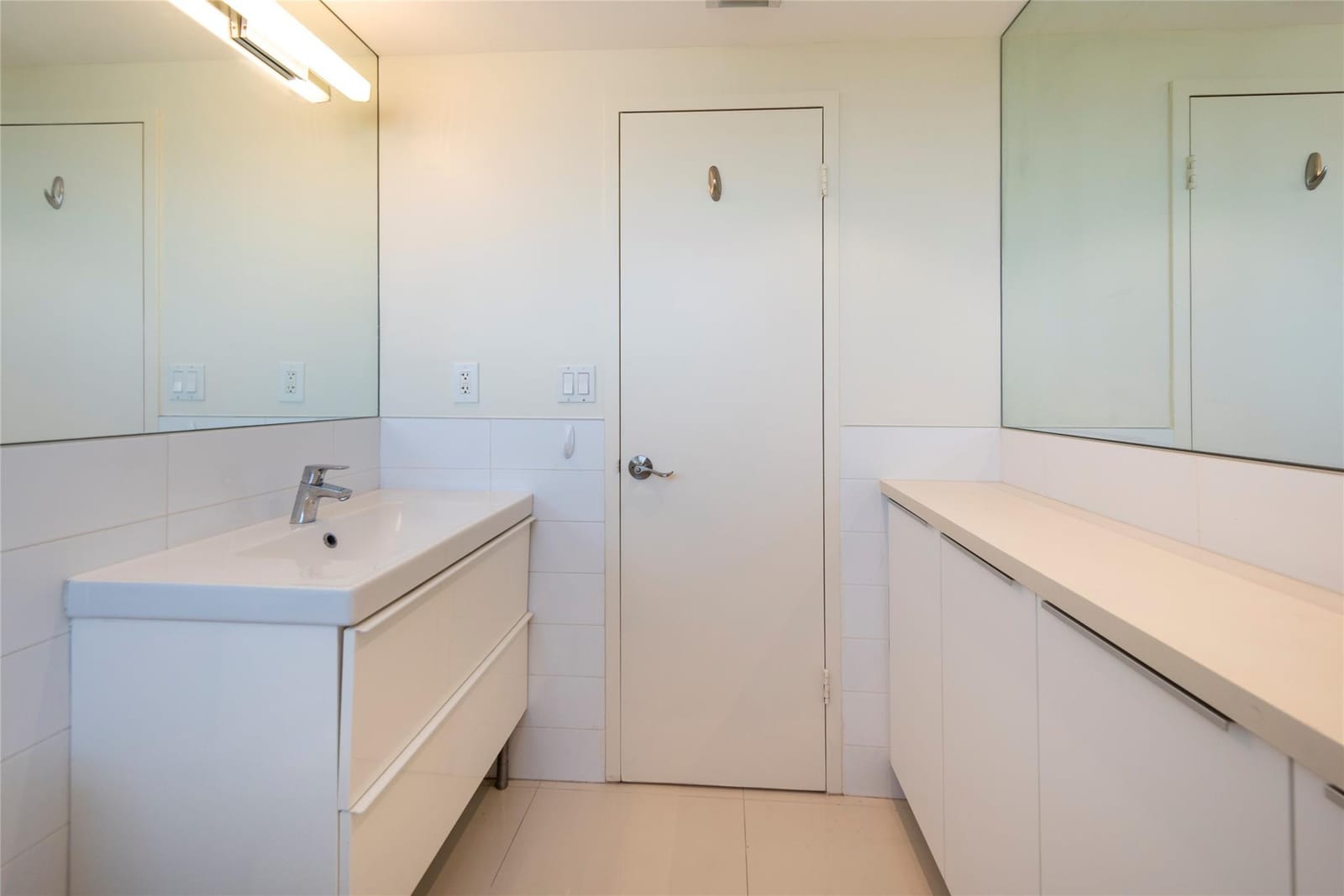 2555 NE 11th Street 902, Fort Lauderdale, FL 33304 photo 18