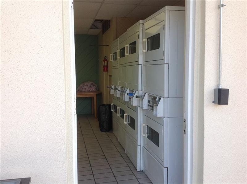 2555 NE 11th Street 902, Fort Lauderdale, FL 33304 photo 23