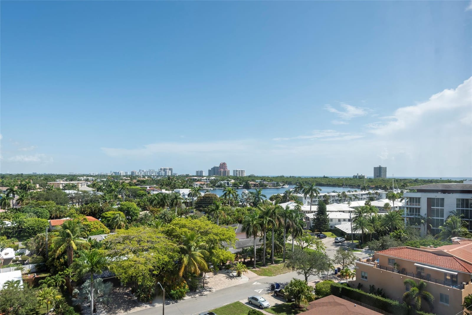 2555 NE 11th Street 902, Fort Lauderdale, FL 33304 photo 24