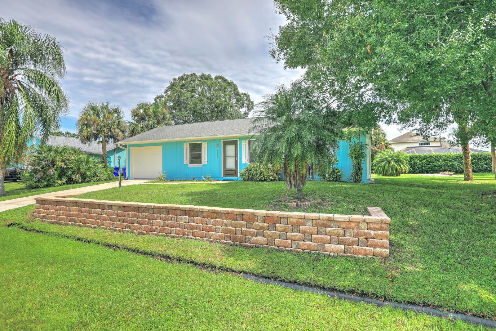 1690 Seahouse Street — photo 3