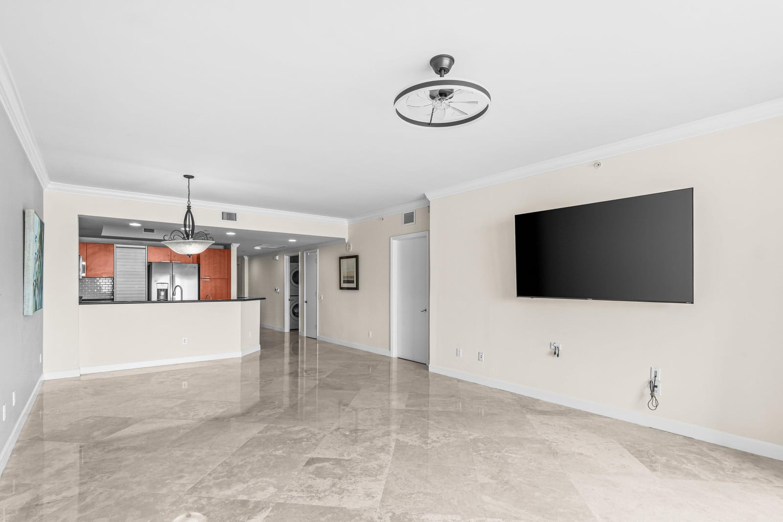 2650 Lake Shore Drive 703 — photo 11