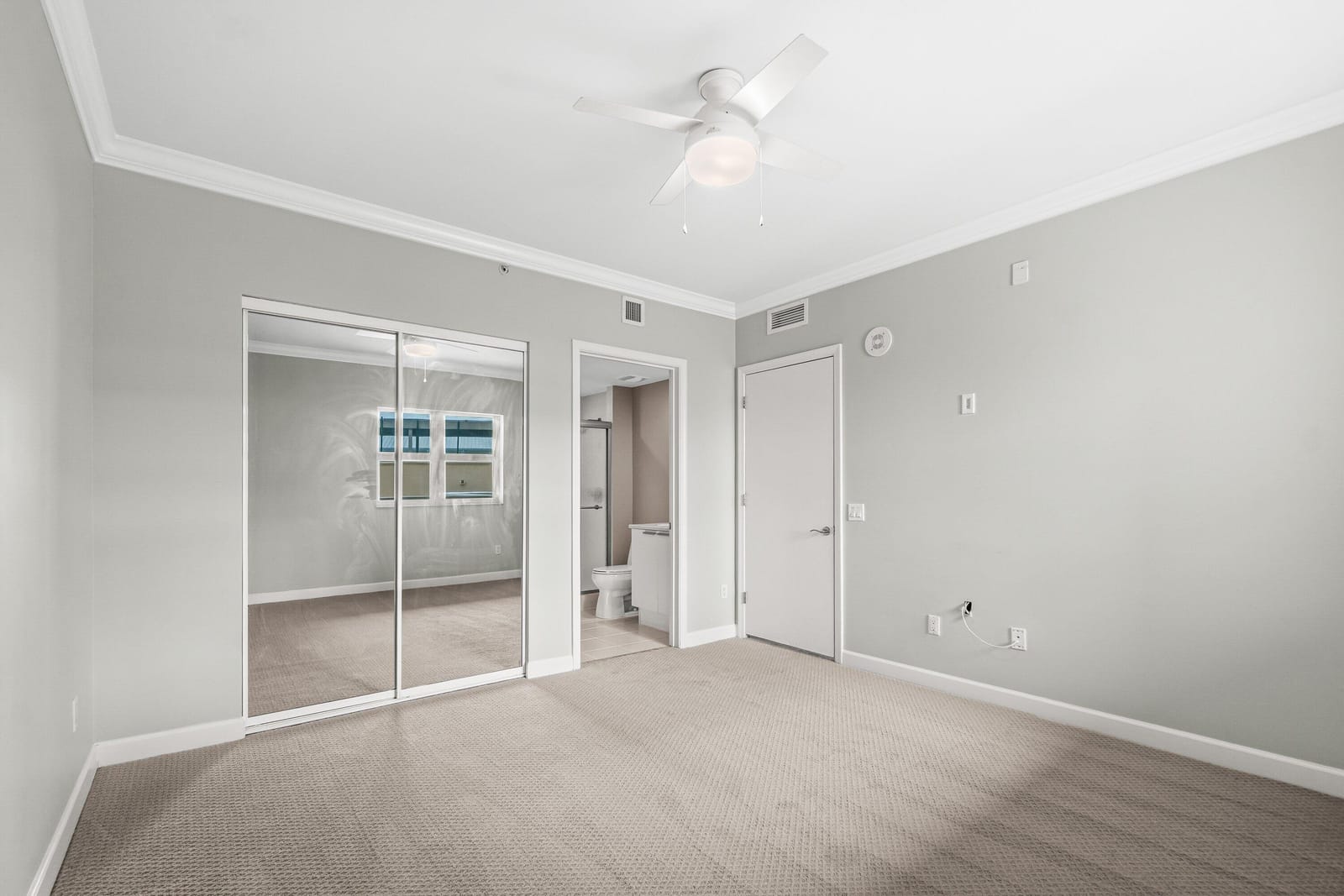 2650 Lake Shore Drive 703, Riviera Beach, FL 33404 photo 21
