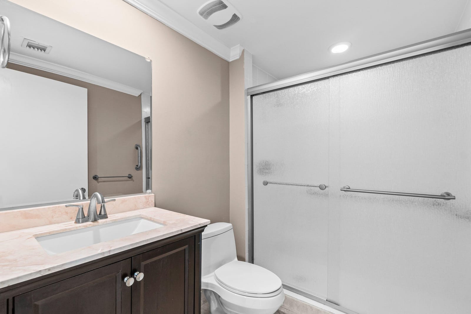 2650 Lake Shore Drive 703, Riviera Beach, FL 33404 photo 22