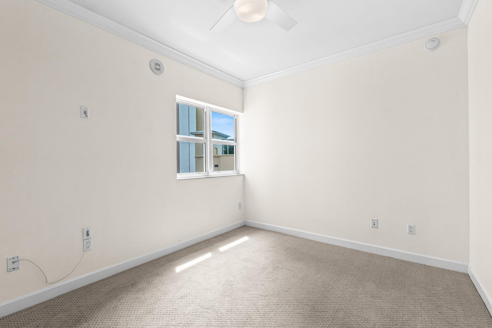 2650 Lake Shore Drive 703, Riviera Beach, FL 33404 photo 23