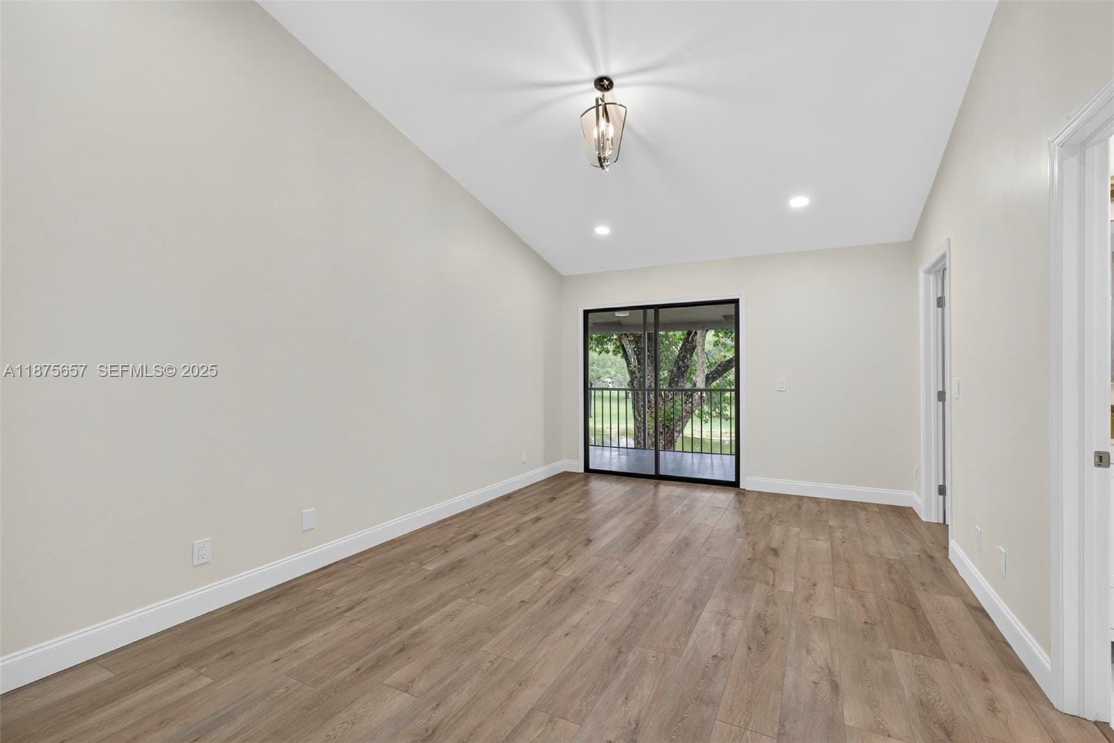 19 W Lexington W Lane E, Palm Beach Gardens, FL 33418 photo 22