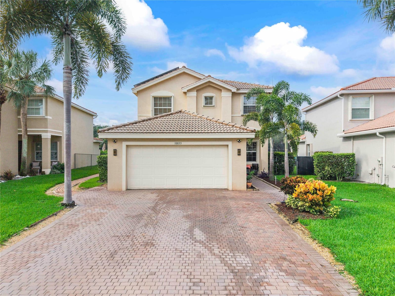 10833 Bitternut Hickory Lane, Boynton Beach, FL 33437
