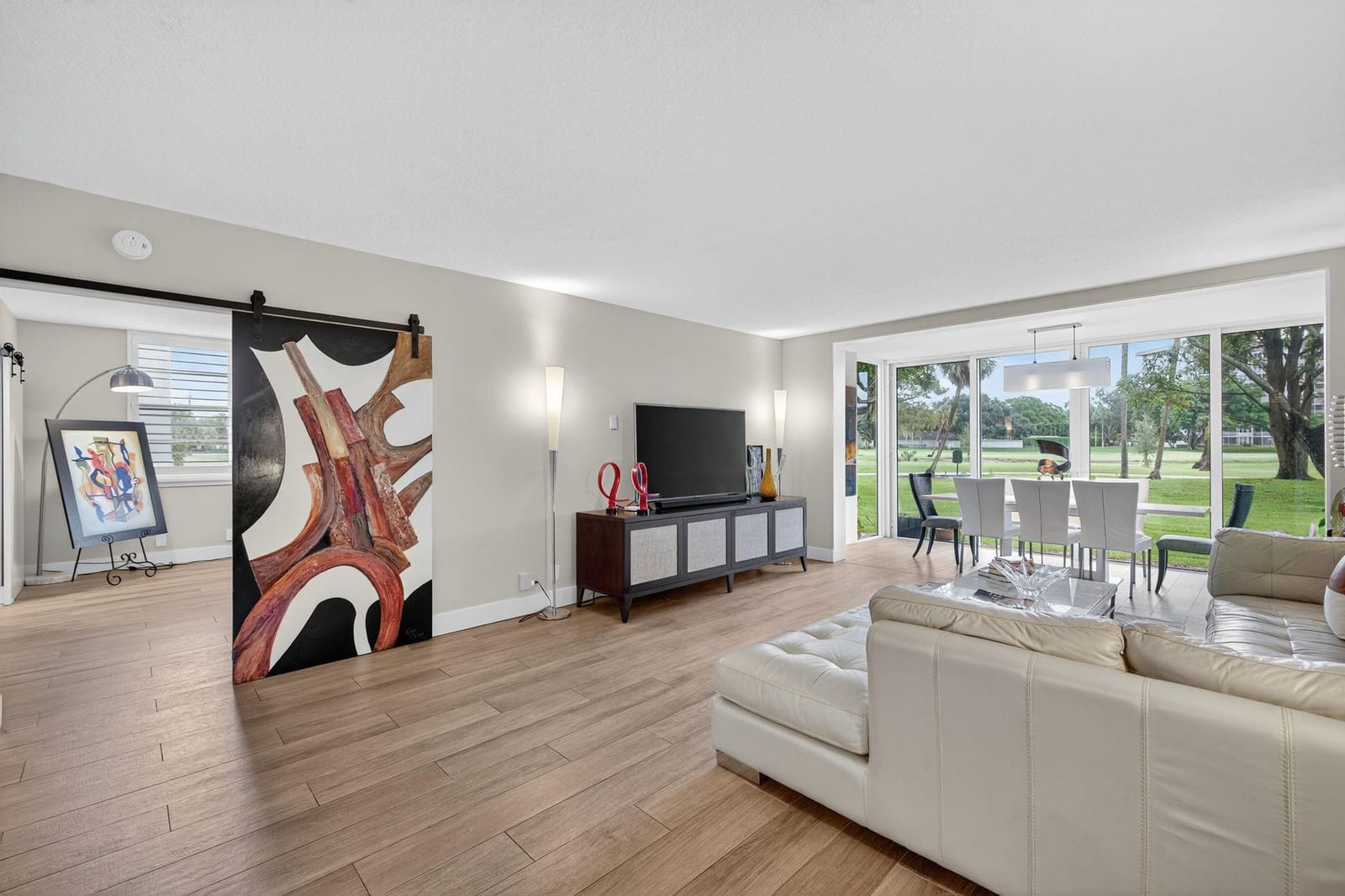 3900 Oaks Clubhouse Drive 112 — photo 11