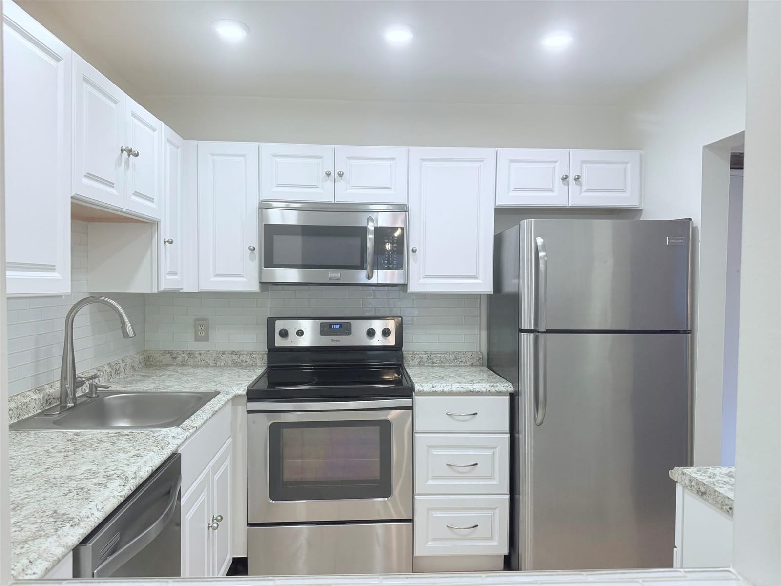 251 S Cypress Road 120, Pompano Beach, FL 33060 photo 8
