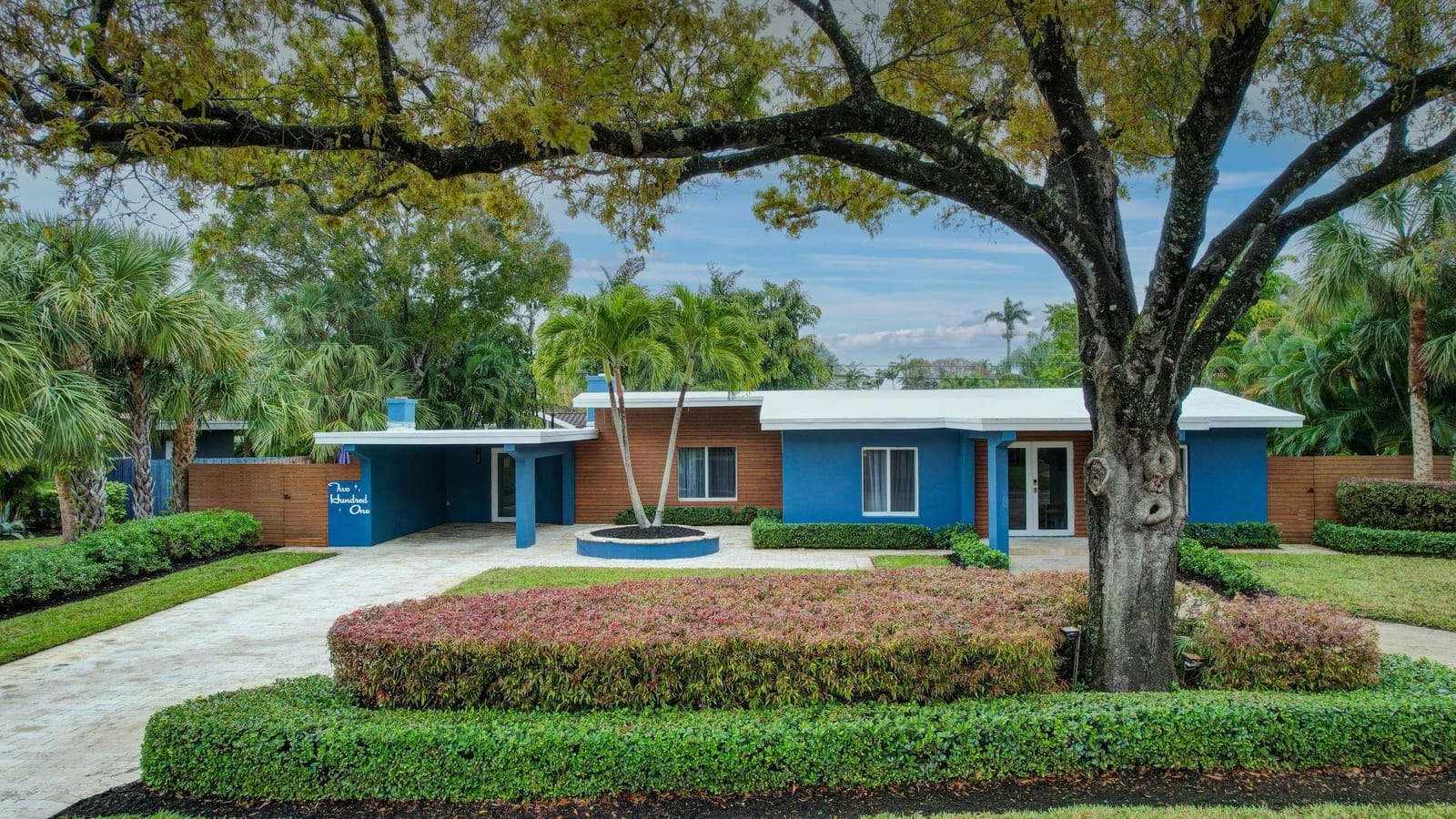 201 NE 28th Court, Wilton Manors, FL 33334