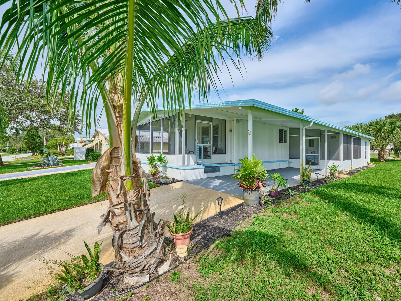 7129 SE Bluebird Circle — photo 4