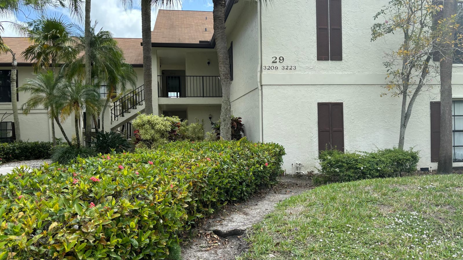 3209 Jog Park Drive 2914, Greenacres, FL 33467 photo 2