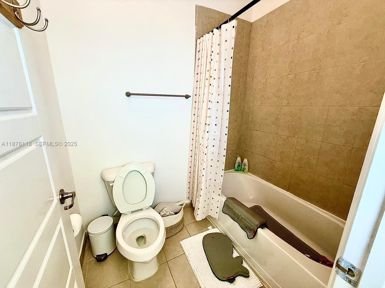706 NE 191st Terrace, Miami, FL 33179 photo 18
