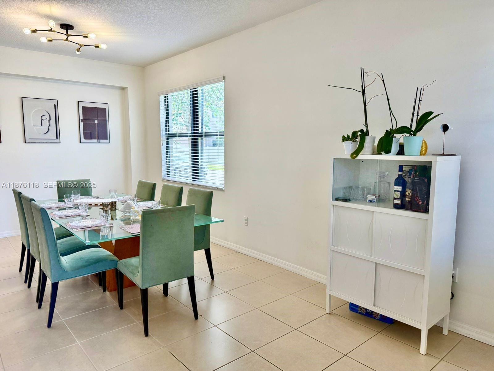 706 NE 191st Terrace, Miami, FL 33179 photo 3