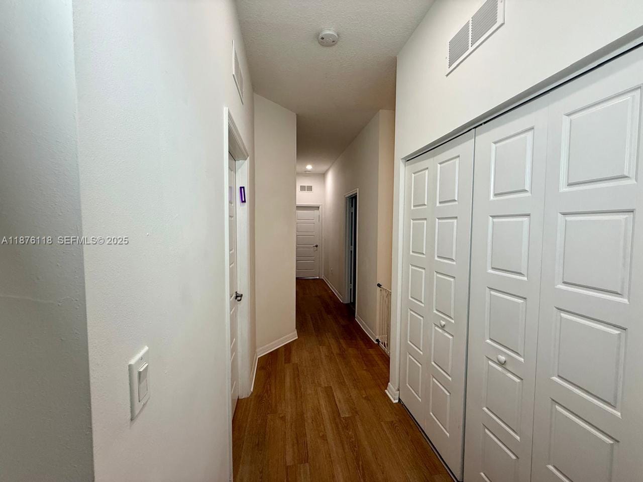 706 NE 191st Terrace, Miami, FL 33179 photo 29