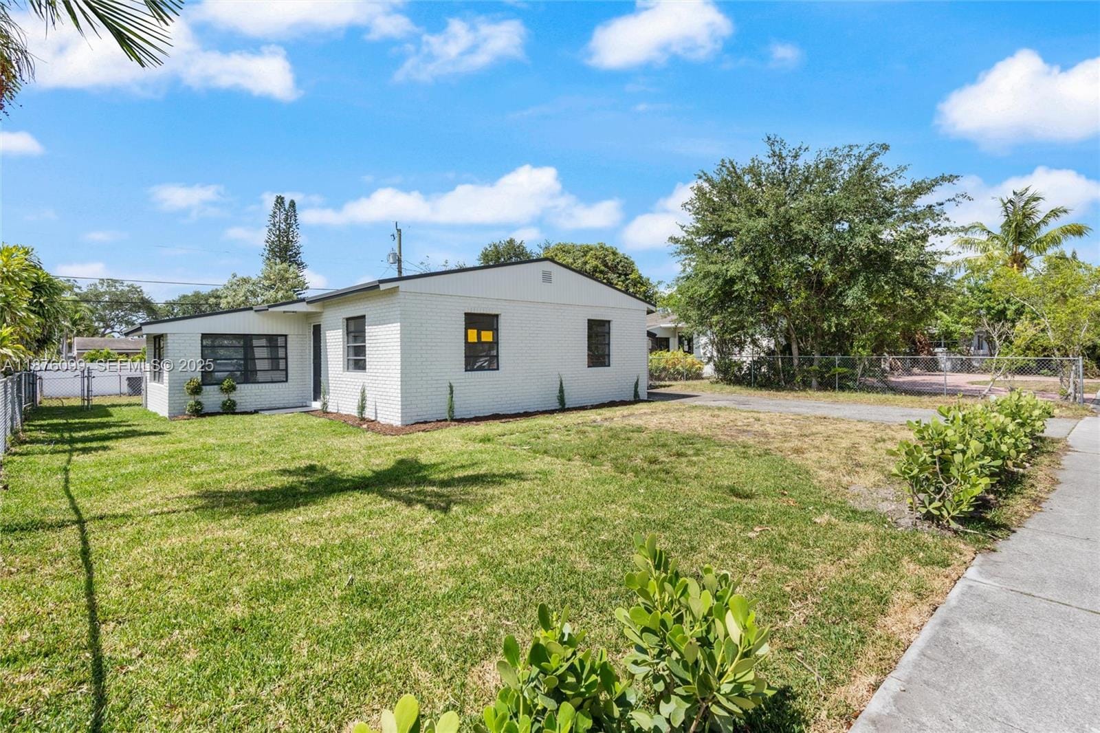3230 Taft Street, Hollywood, FL 33021 photo 22