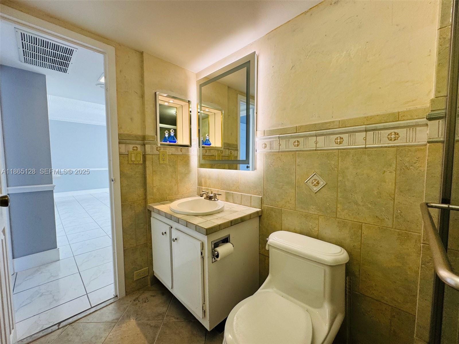 3625 N Country Club Drive 2009, Aventura, FL 33180 photo 20