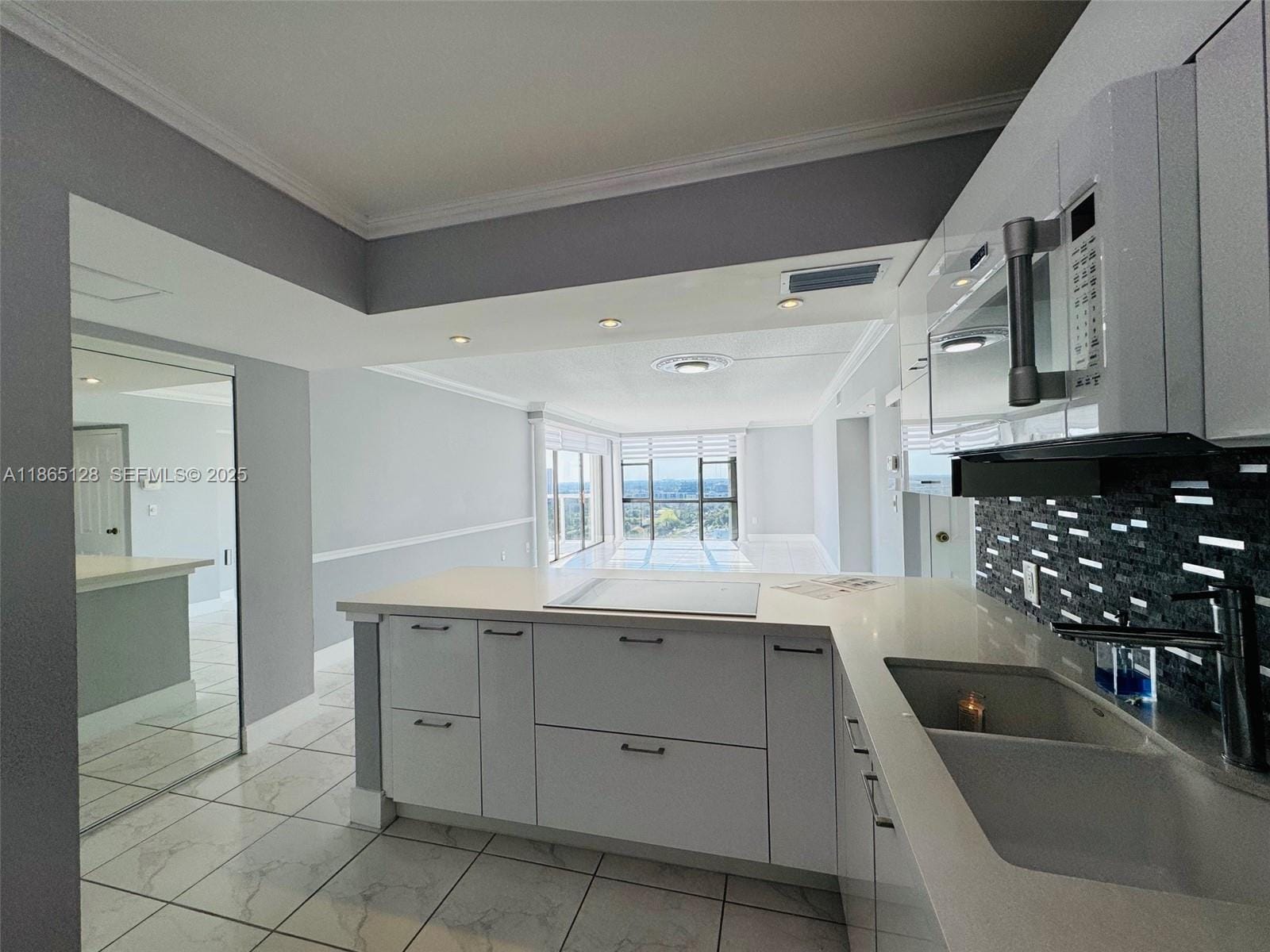 3625 N Country Club Drive 2009, Aventura, FL 33180 photo 9