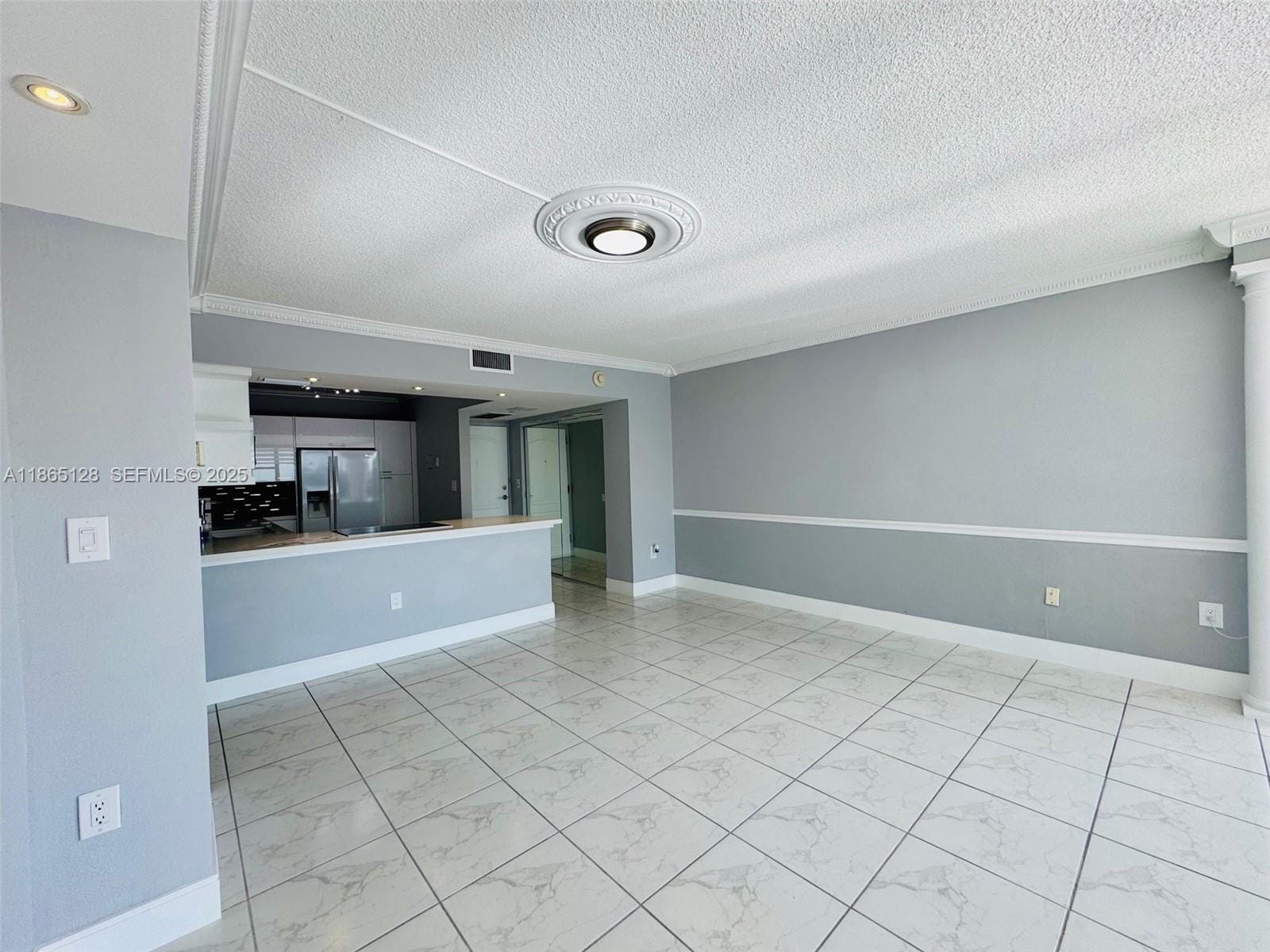 3625 N Country Club Drive 2009, Aventura, FL 33180 photo 10