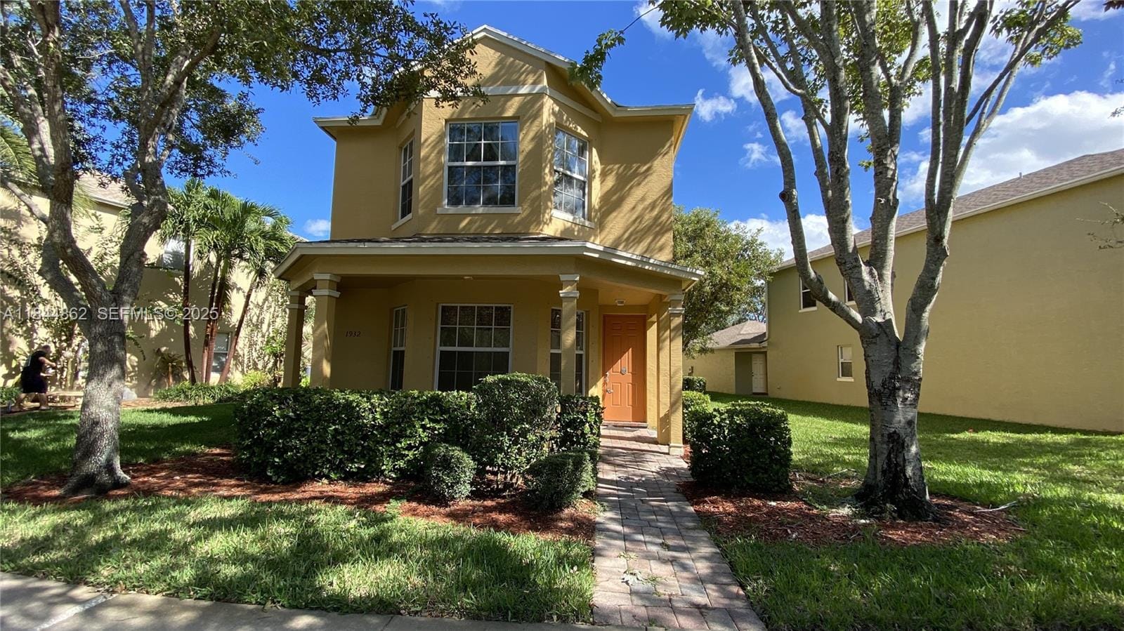 1932 SE Grand Drive, Port St. Lucie, FL 34952