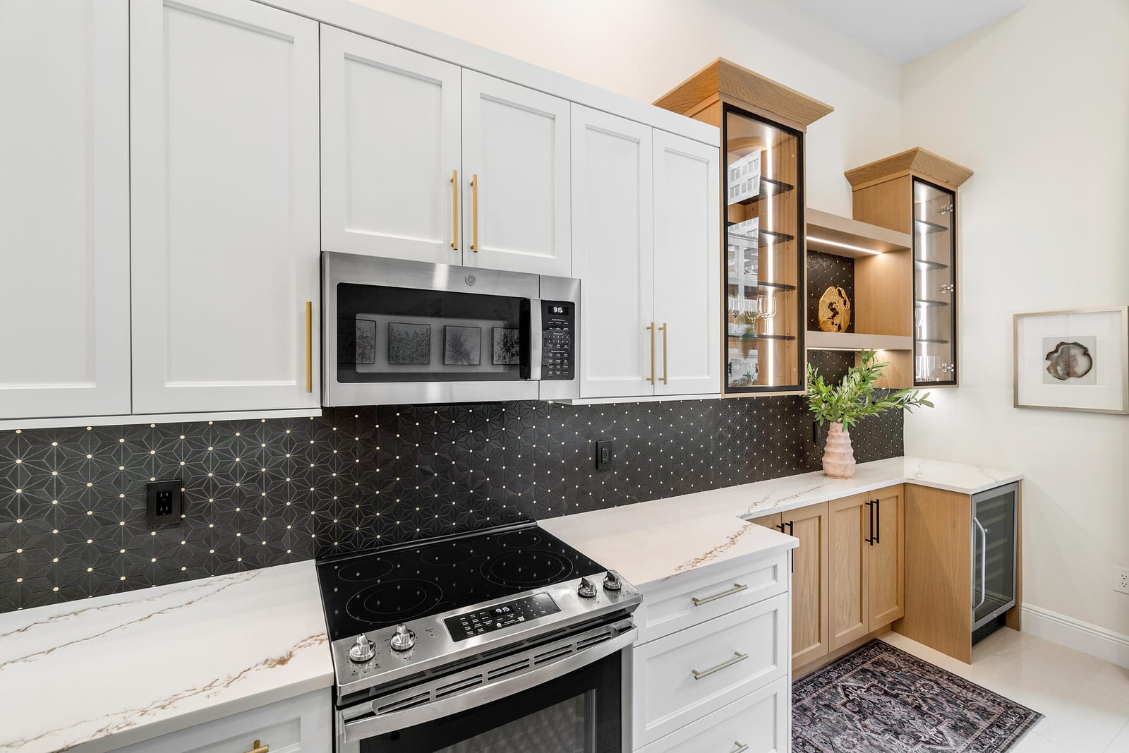 701 S Olive Avenue 211 — photo 11