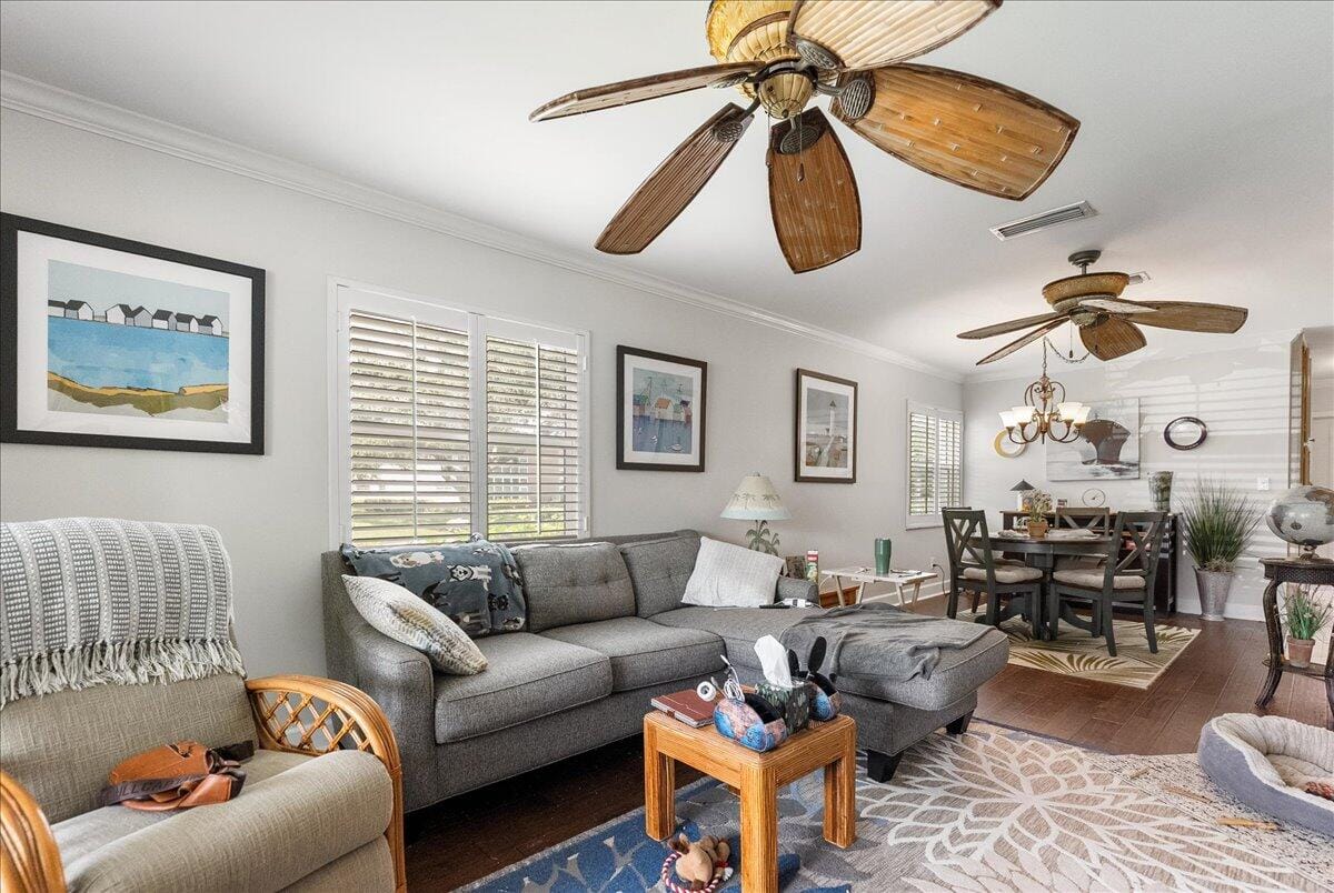 18 Vista Palm Lane 101, Vero Beach, FL 32962