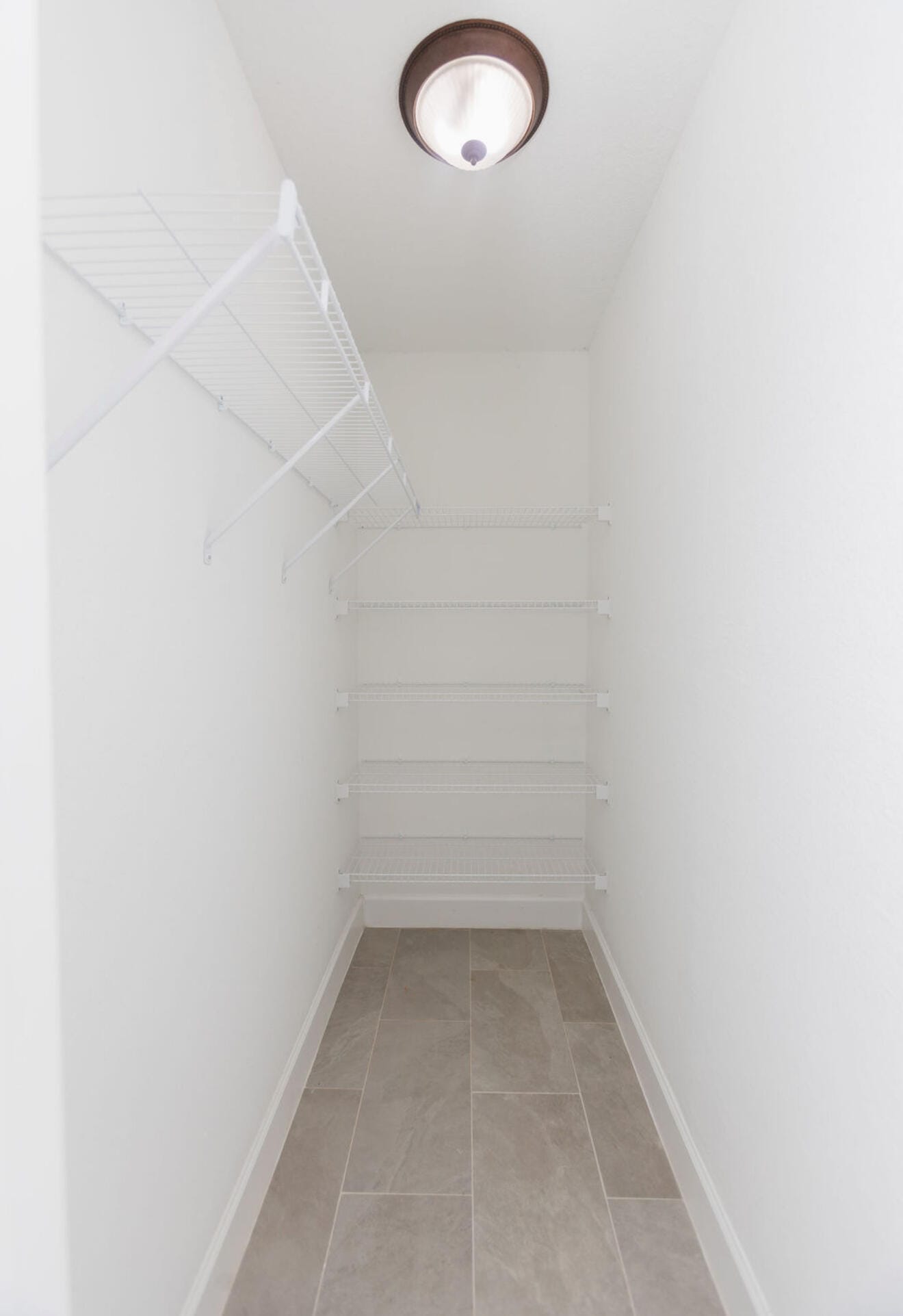 2209 Barbara Avenue — photo 10