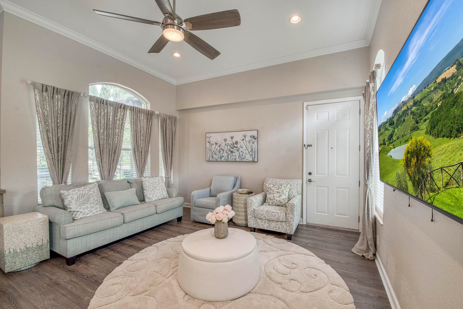 410 Cresta Circle — photo 6