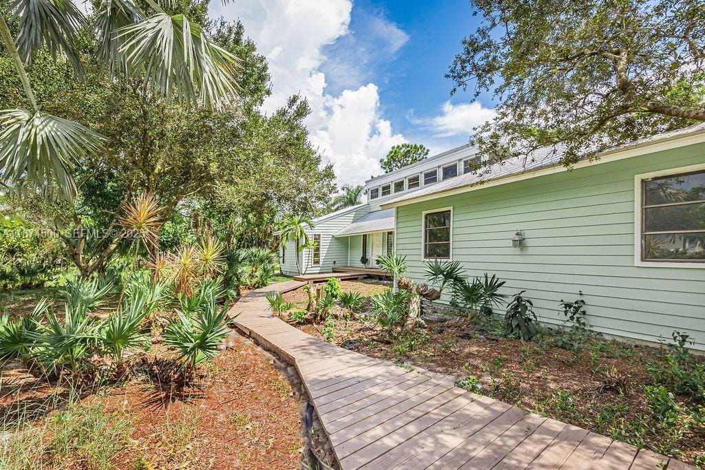 4882 SE Bayshore Terrace, Stuart, FL 34997 photo 2