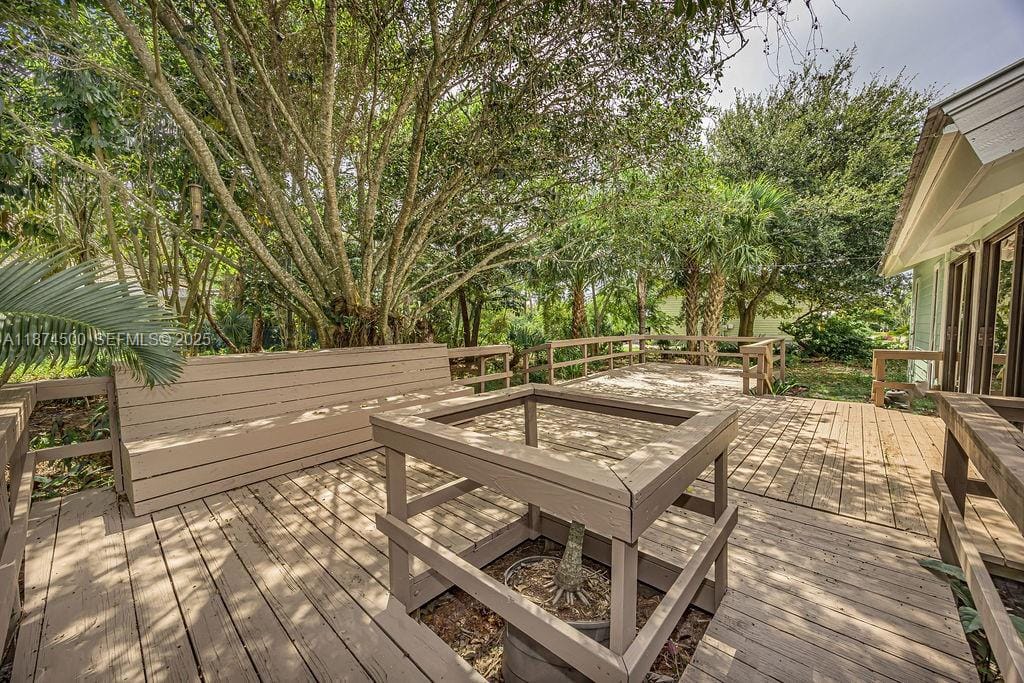 4882 SE Bayshore Terrace, Stuart, FL 34997 photo 9