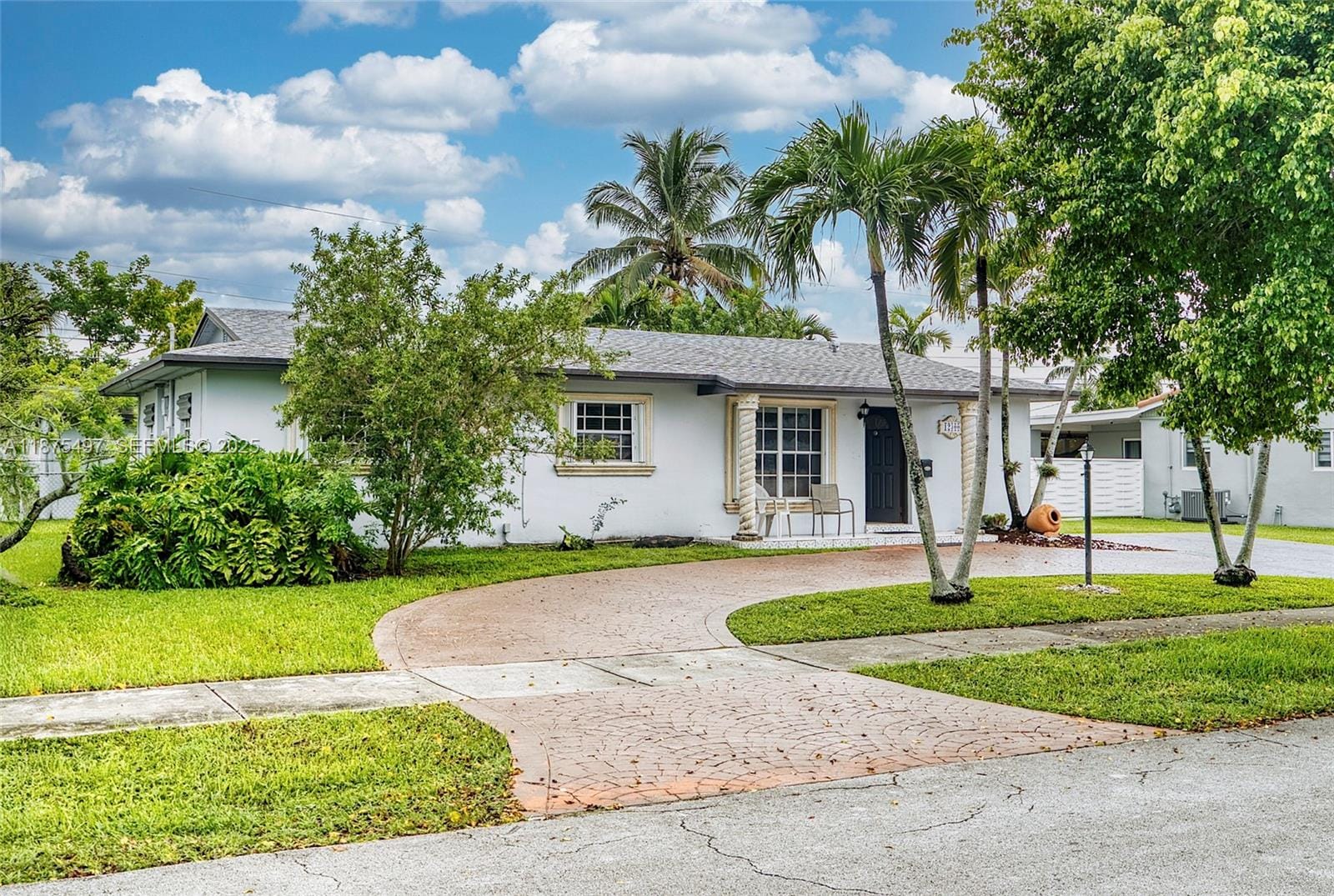3 bedroom home for sale at 12300 28th, Miami, FL 33175 — $639,000