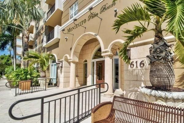 616 Clearwater Park Road 102, sold in Montecito, Palm Beach Gardens, FL