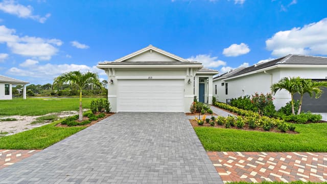 213 SE Via Sangro, Port St. Lucie, FL 34952