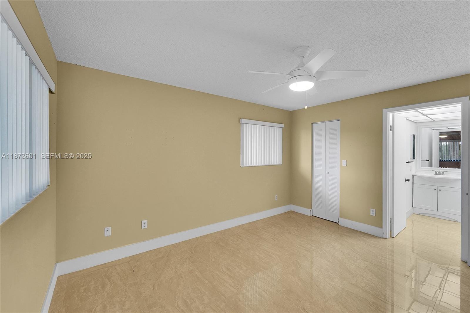 9644 S Belfort Circle 211 — photo 12
