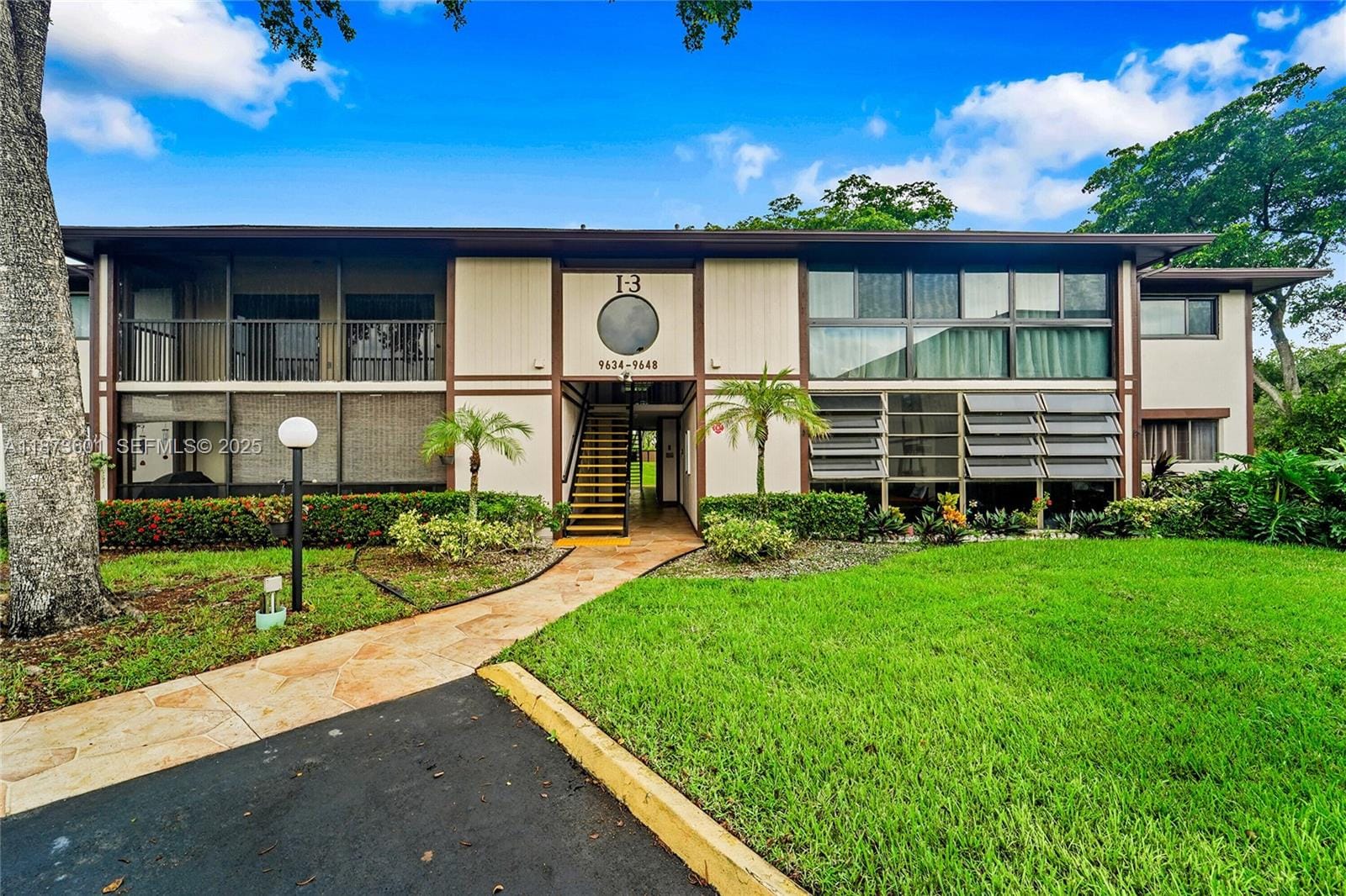 9644 S Belfort Circle 211, Tamarac, FL 33321 photo 18