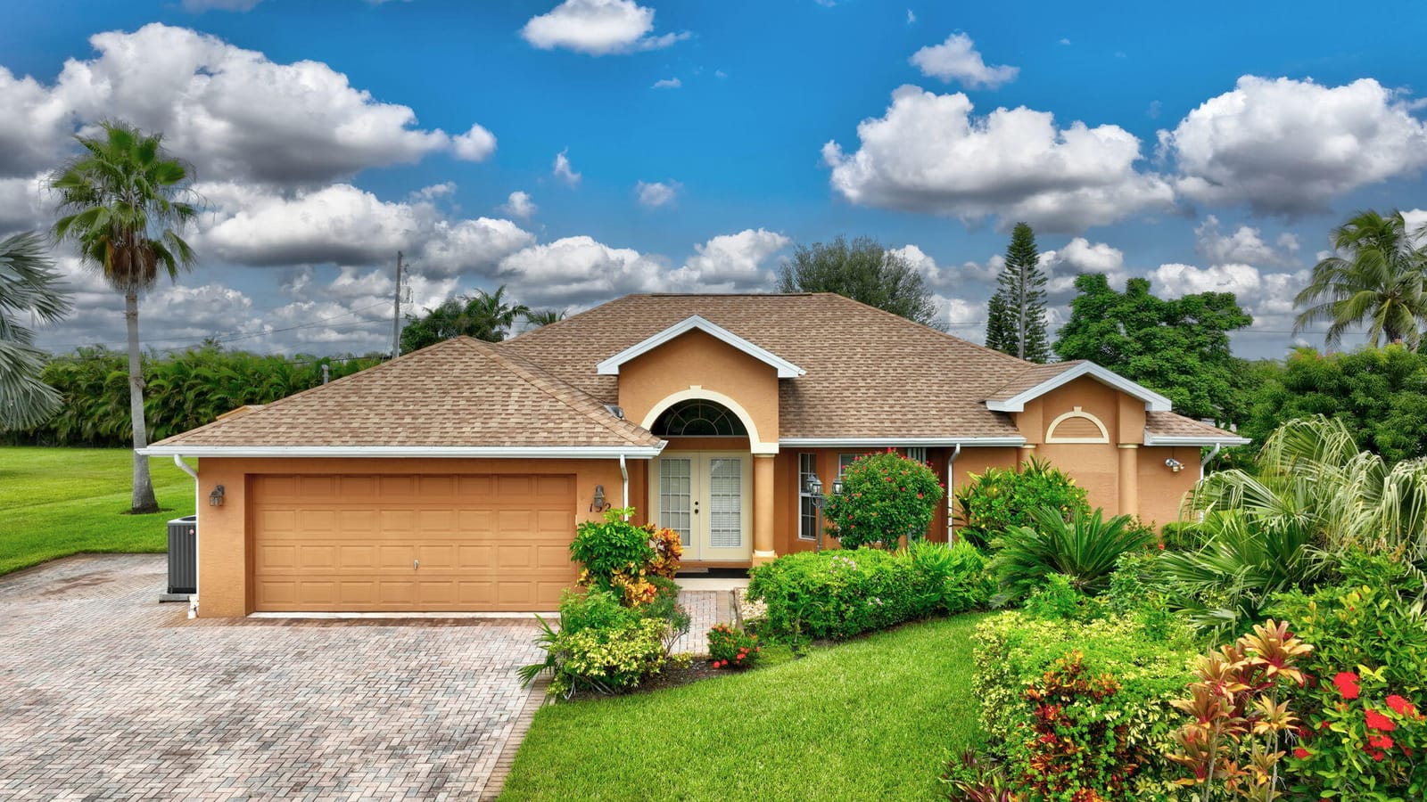 152 SW Hawthorne Circle, Port St. Lucie, FL 34953