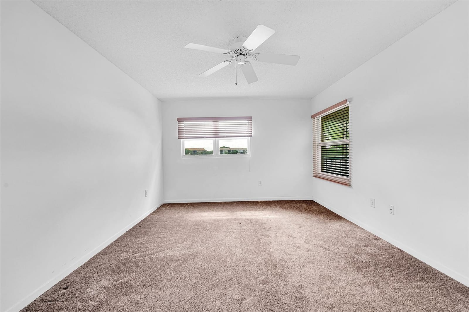 571 SW 141 St Avenue 204N, Pembroke Pines, FL 33027 photo 23