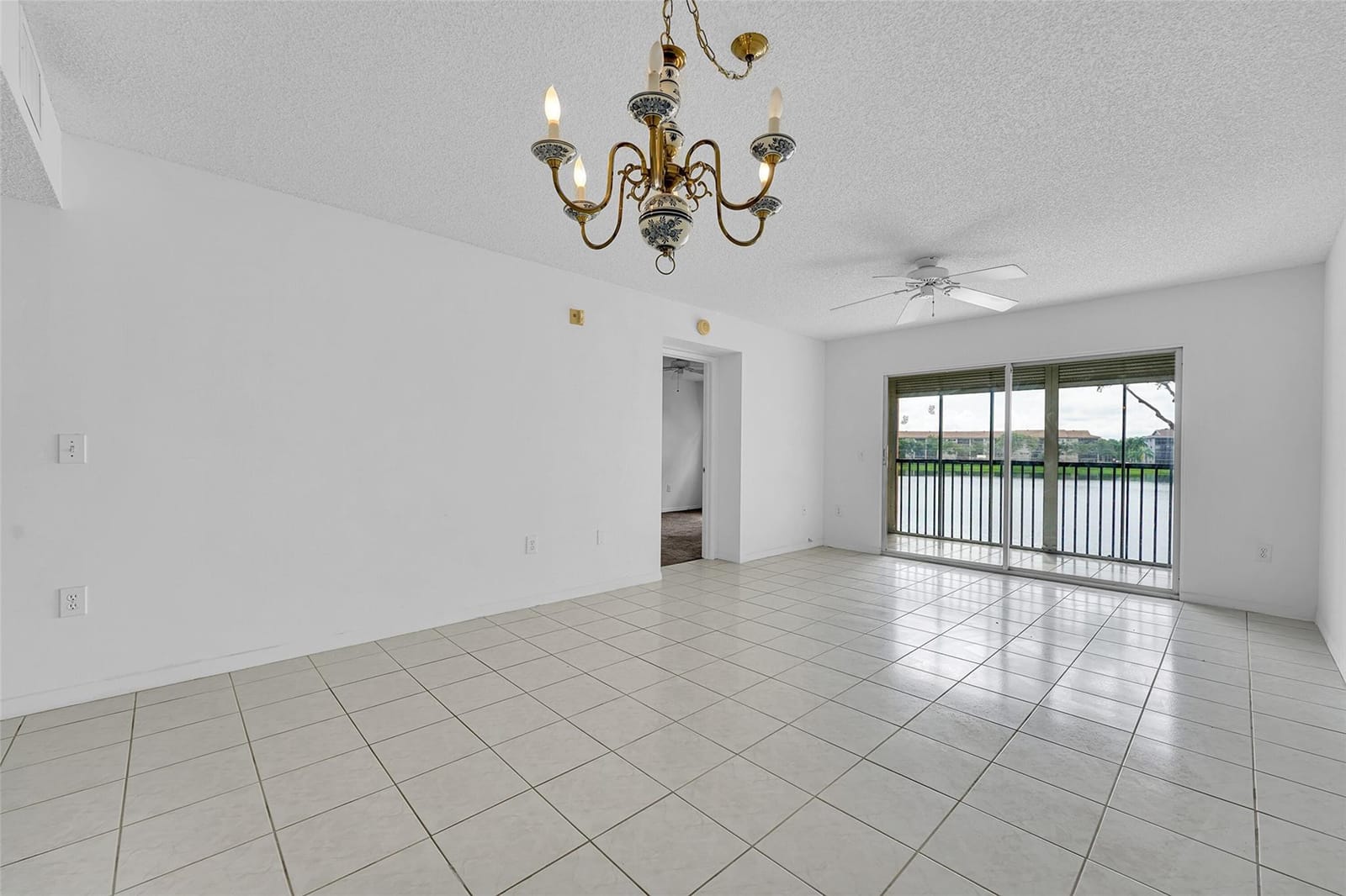 571 SW 141 St Avenue 204N, Pembroke Pines, FL 33027 photo 6