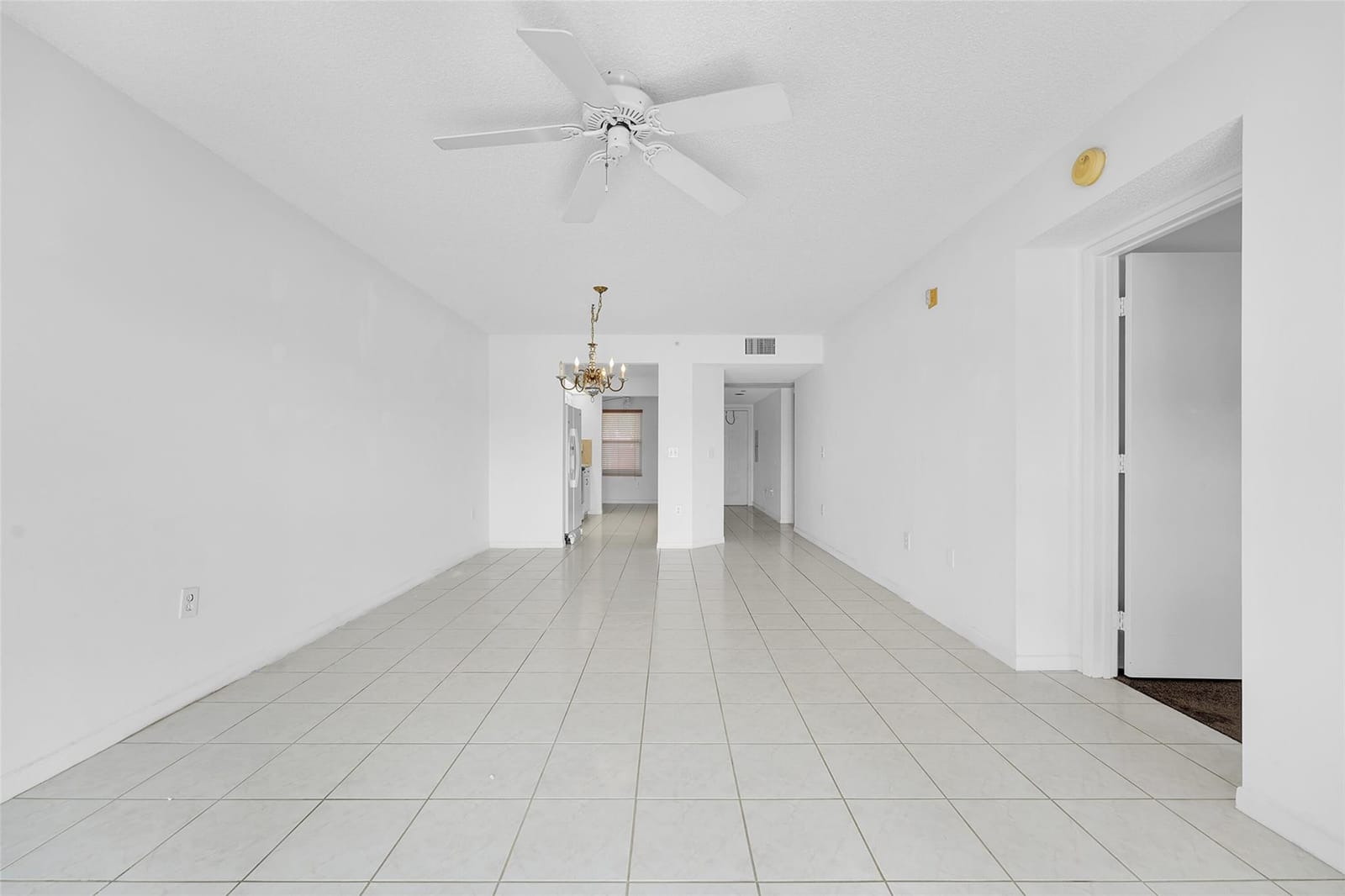 571 SW 141 St Avenue 204N, Pembroke Pines, FL 33027 photo 10