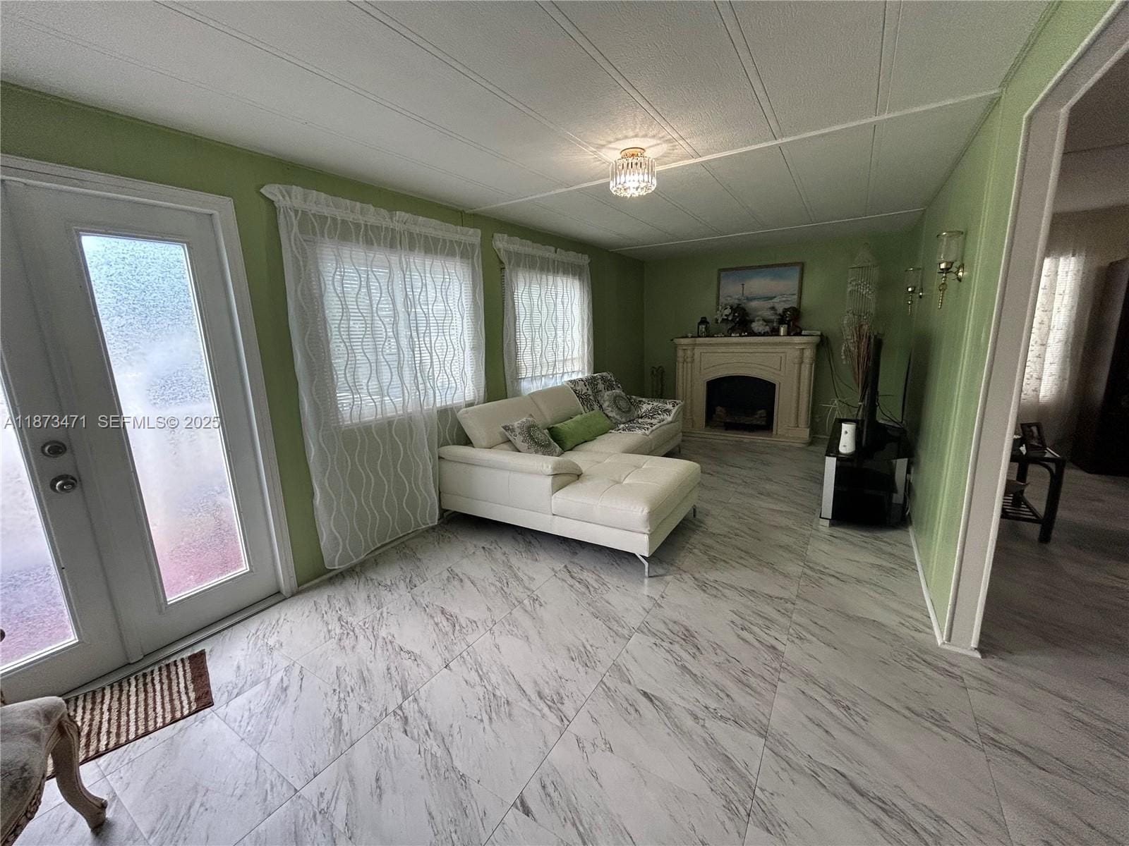 2140 SW 51st Court — photo 3