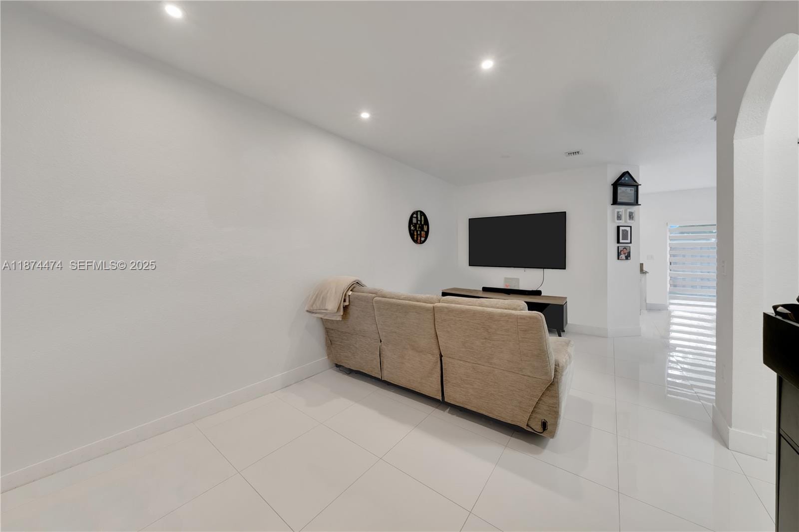 22084 SW 93rd Place, Cutler Bay, FL 33190 photo 4