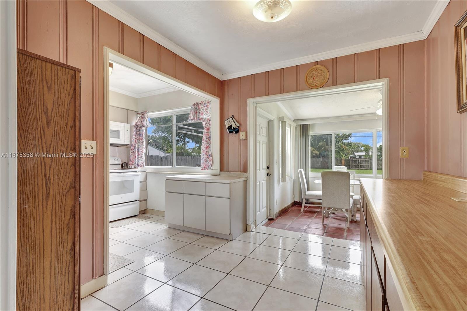 2834 Jackson Street — photo 9